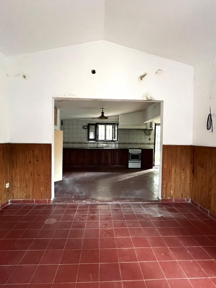 Casa en Villa Strada 